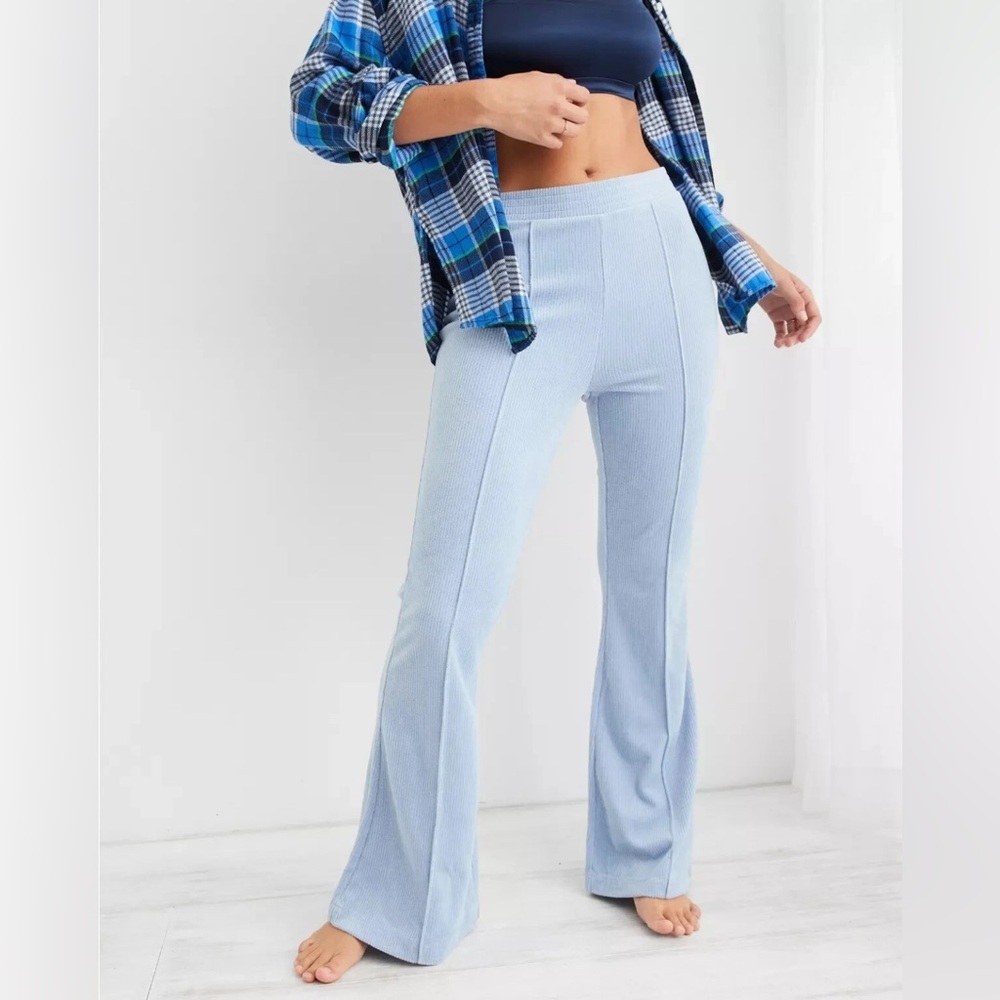 Aerie Groove-On Velour Flare‎ Pants High Waisted Monaco Blue M 🔥SALE🔥